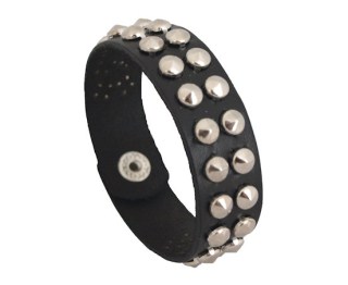 Armband met noppen